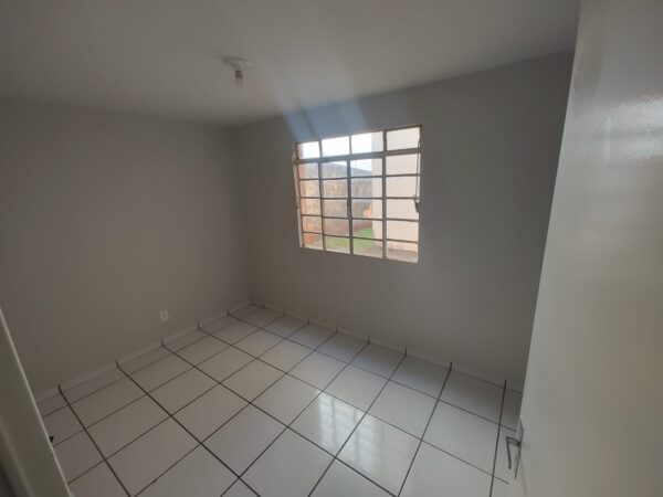 Apartamento 12 Bloco 3 no Residencial Nogueira - Rolândia/pr - Imagem 12