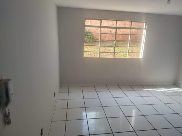 Apartamento 12 Bloco 3 no Residencial Nogueira - Rolândia/pr - Imagem 6
