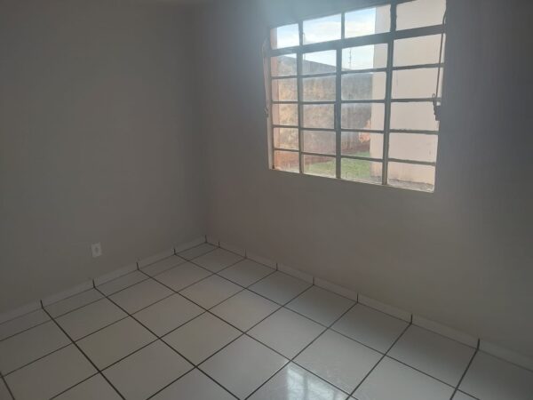 Apartamento 12 Bloco 3 no Residencial Nogueira - Rolândia/pr - Imagem 3