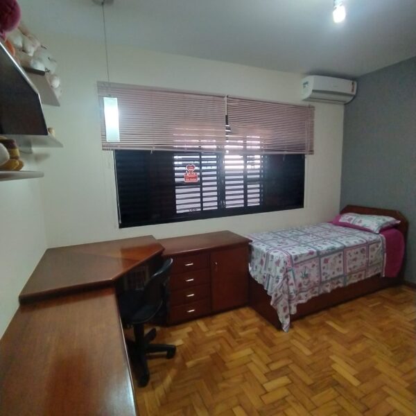 Casa na Rua Teixeira de Freitas nº43 - Rolândia/PR - Imagem 4