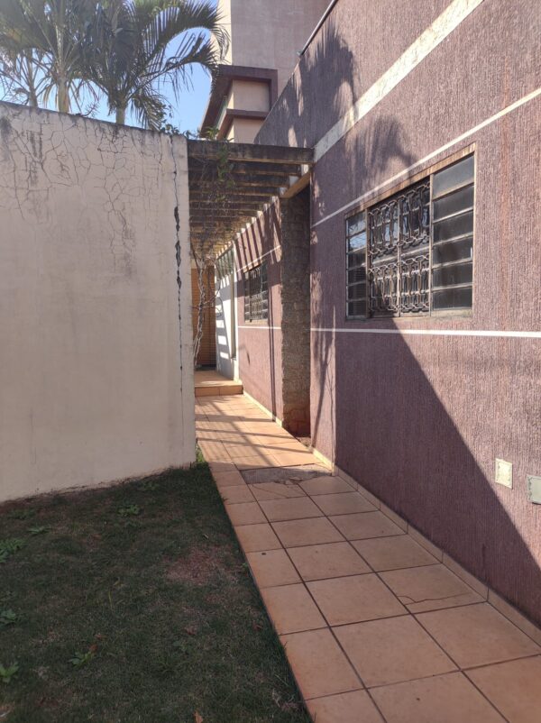 Casa no Jardim Santa Mônica – Rolândia/PR - Imagem 42